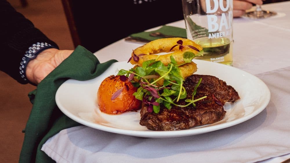 steak and onion rings 