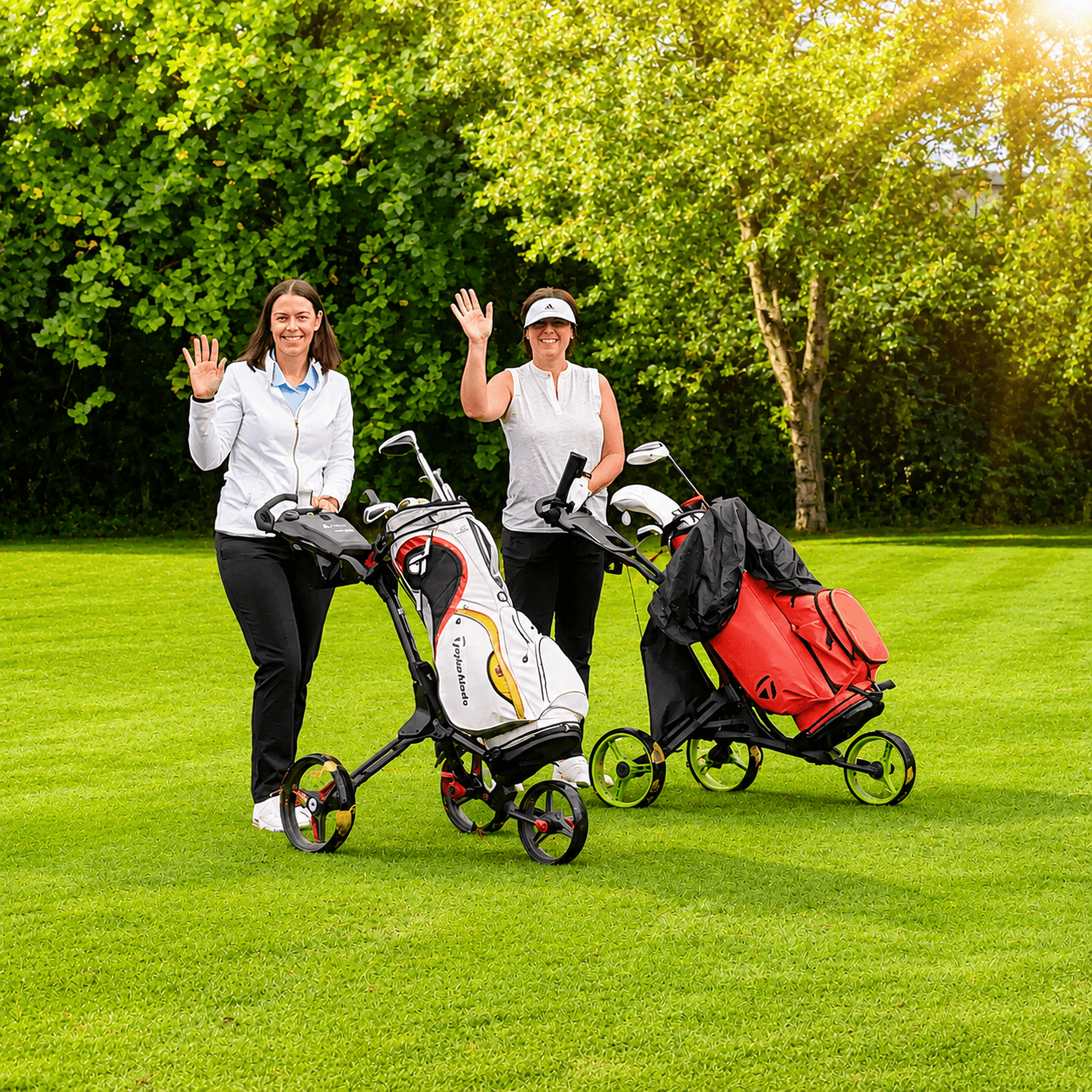 Lady golfers in the sunshine